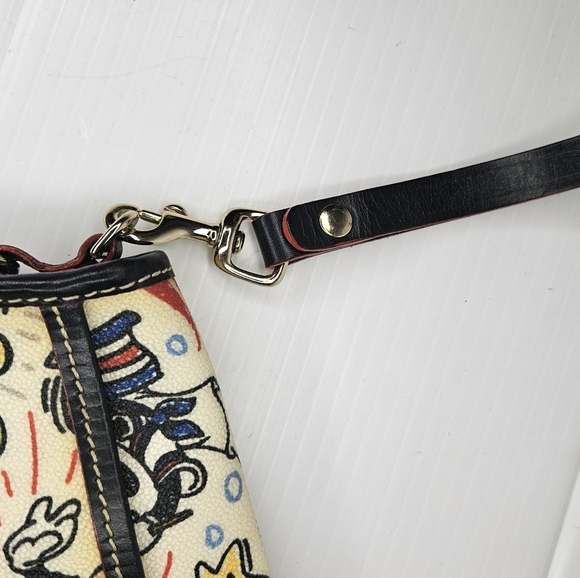 Disney Cruise Line Dooney and Bourke Wristlet Wallet - Picture 6 of 10